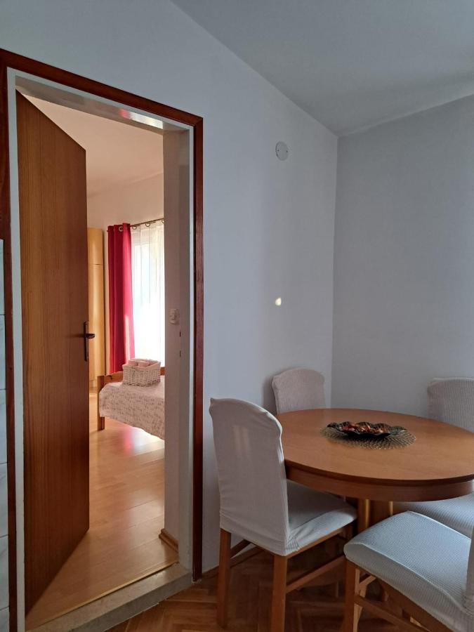Apartments Garac Дуги-Рат Экстерьер фото