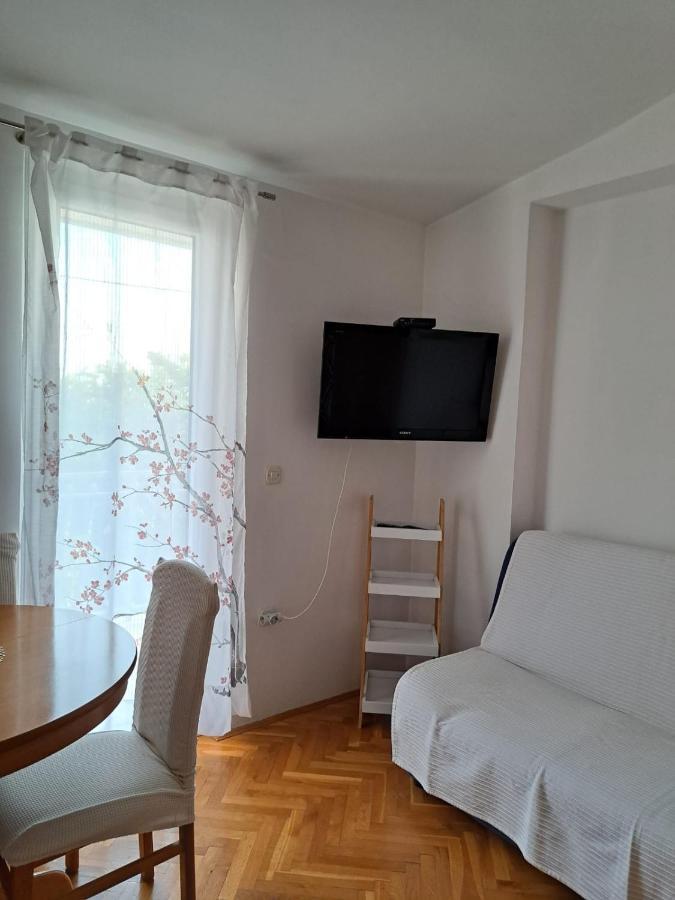 Apartments Garac Дуги-Рат Экстерьер фото