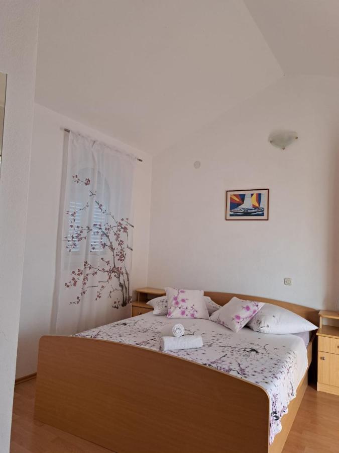 Apartments Garac Дуги-Рат Экстерьер фото