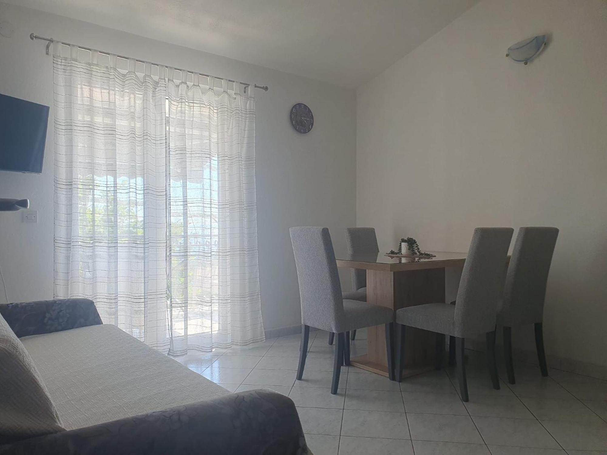 Apartments Garac Дуги-Рат Экстерьер фото